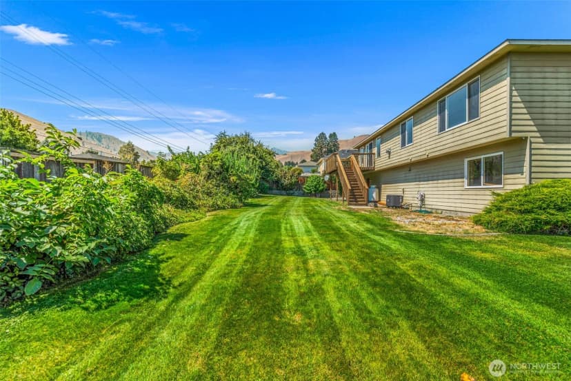 Property photo for 2208 Ashley Brooke, Wenatchee photo 35