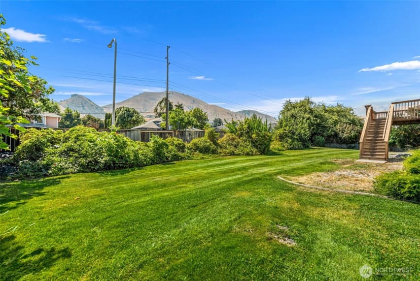 Property photo for 2208 Ashley Brooke, Wenatchee photo 36