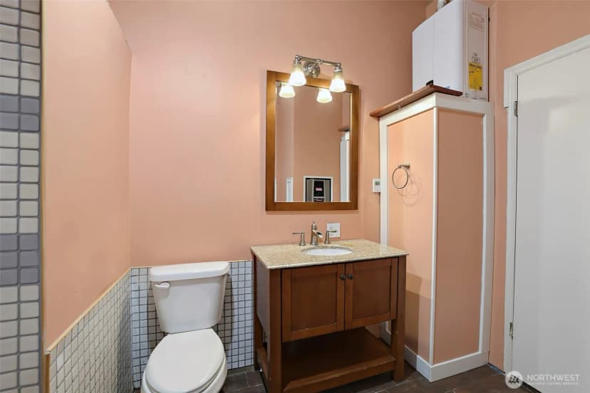 Property photo for 24901 Roberts Drive, Black Diamond photo 28