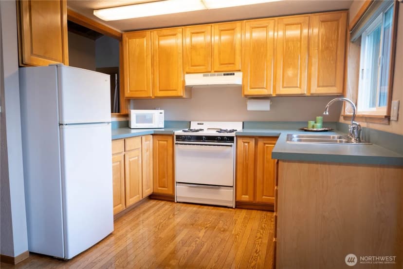 Property photo for 11510 Snowcap Lane Se, Rainier photo 36