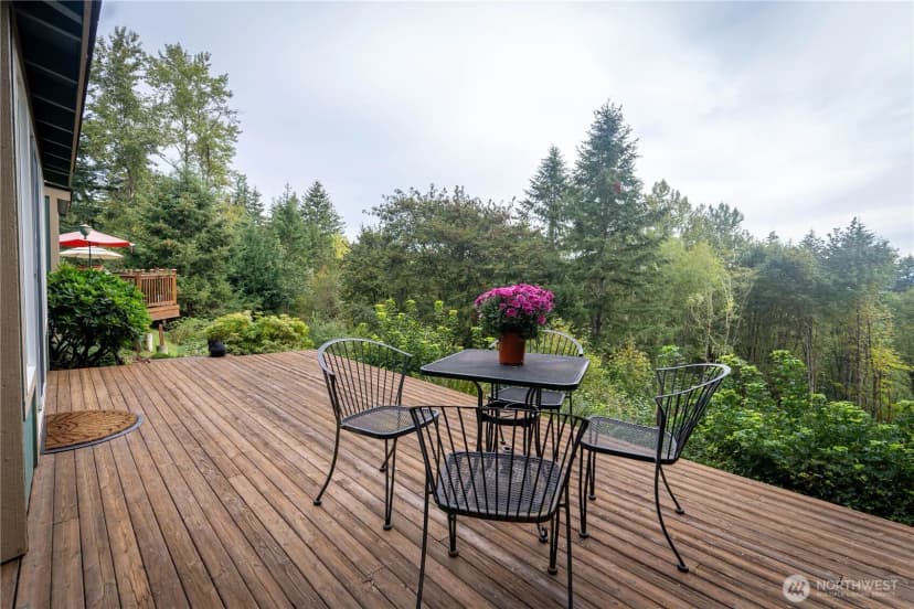 Property photo for 11510 Snowcap Lane Se, Rainier photo 13