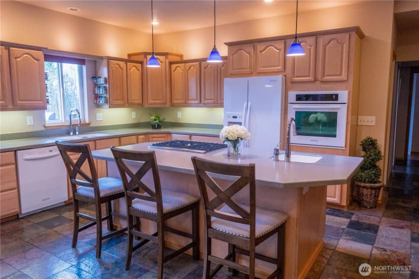Property photo for 11510 Snowcap Lane Se, Rainier photo 21