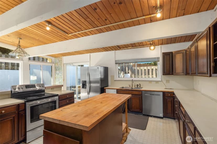 Property photo for 6024 Park Way, Lynnwood photo 12