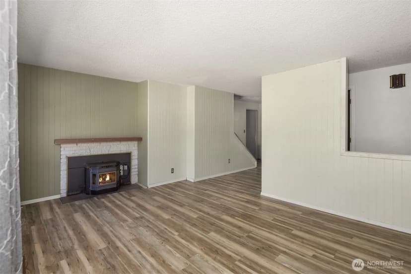 Property photo for 6024 Park Way, Lynnwood photo 9