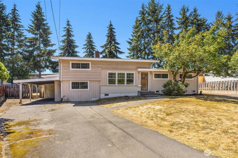 Property photo for 6024 Park Way, Lynnwood