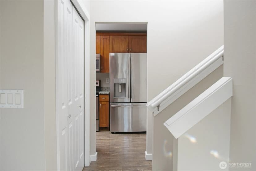 Property photo for 33266 34th Avenue Sw, Federal Way photo 13