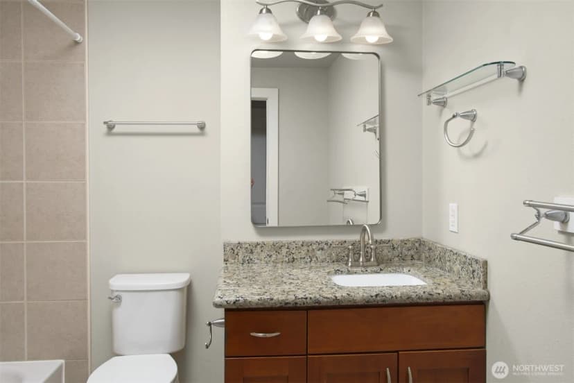 Property photo for 33266 34th Avenue Sw, Federal Way photo 14