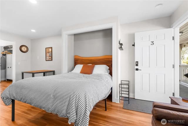 Property photo for 250 Tucker Avenue #3, Friday Harbor