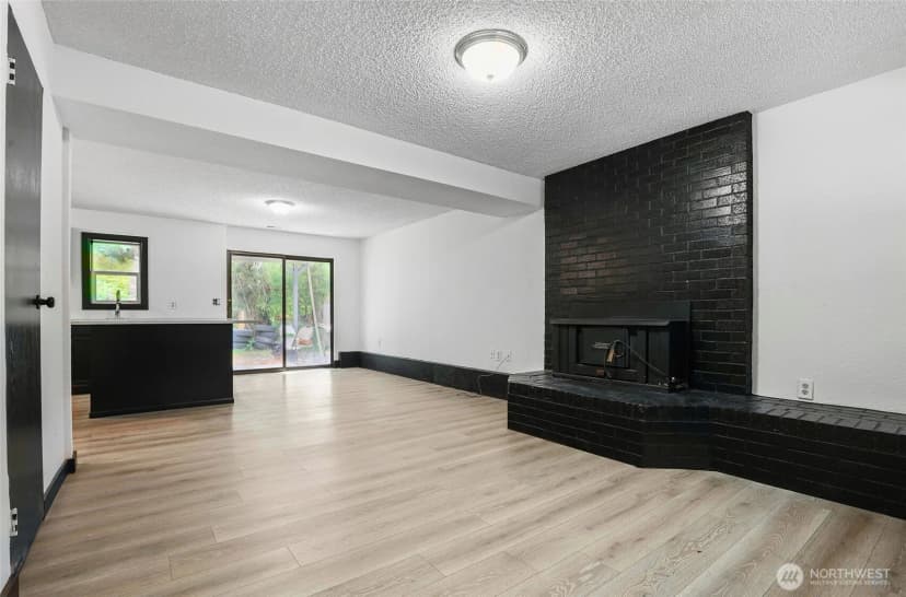 Property photo for 4509 W Tapps Drive E, Lake Tapps photo 12