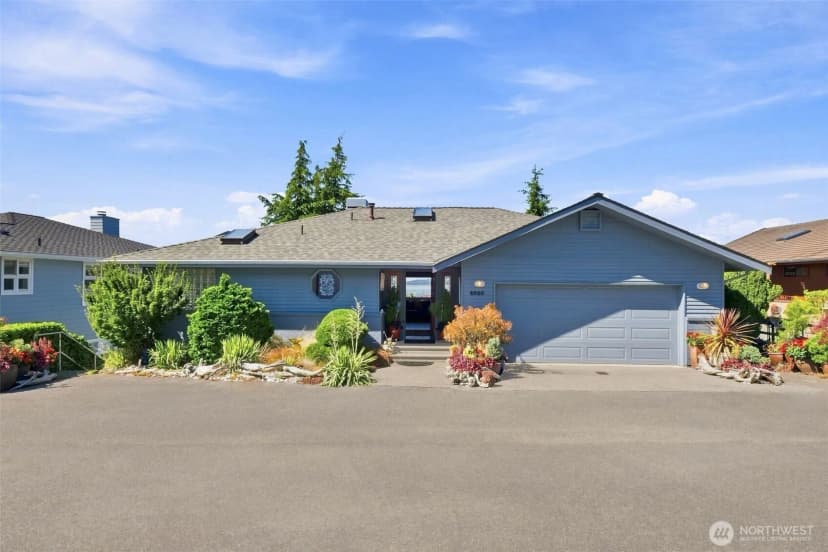 Property photo for 1010 1st Lane, Mukilteo photo 30