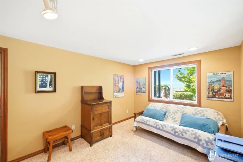 Property photo for 1010 1st Lane, Mukilteo photo 25