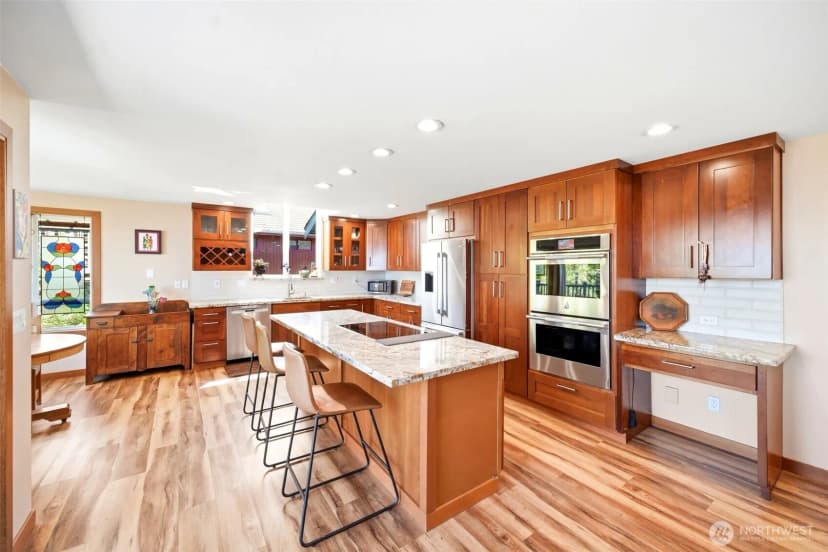 Property photo for 1010 1st Lane, Mukilteo photo 13