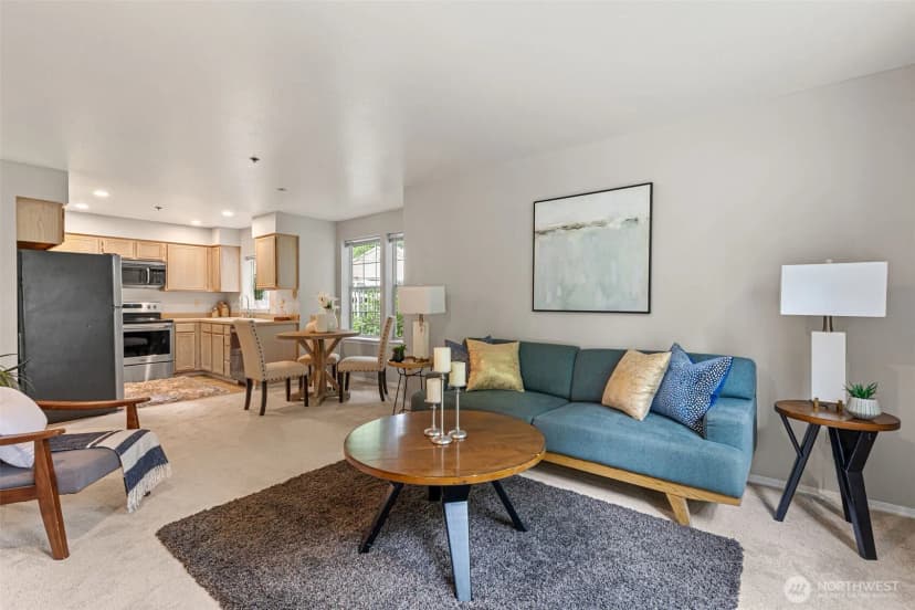 Property photo for 2560 118th Avenue Se #3-201, Bellevue photo 2
