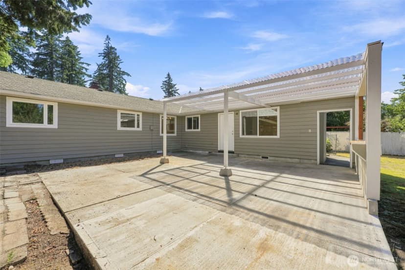 Property photo for 8417 121st Street Sw, Lakewood photo 24