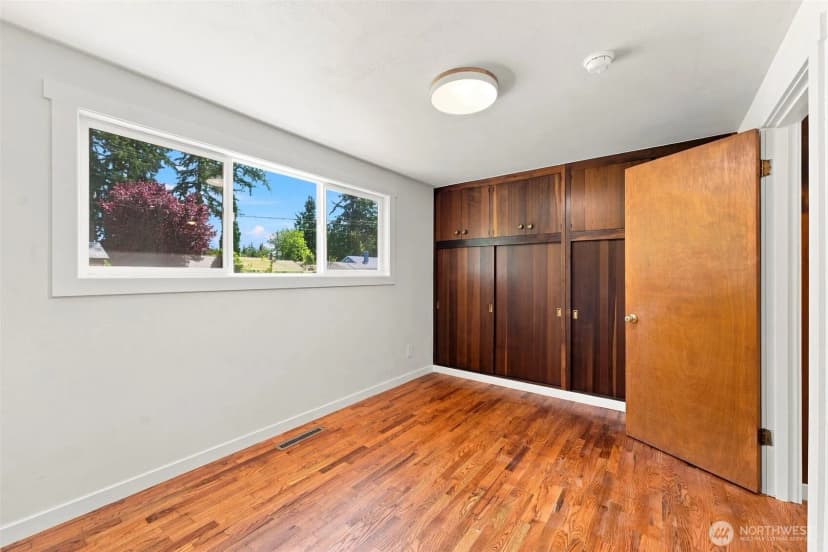Property photo for 8417 121st Street Sw, Lakewood photo 18