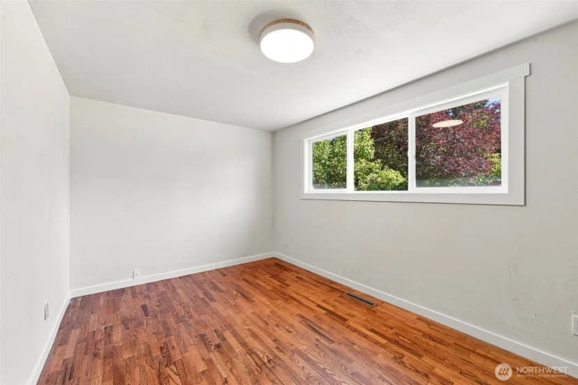 Property photo for 8417 121st Street Sw, Lakewood photo 19
