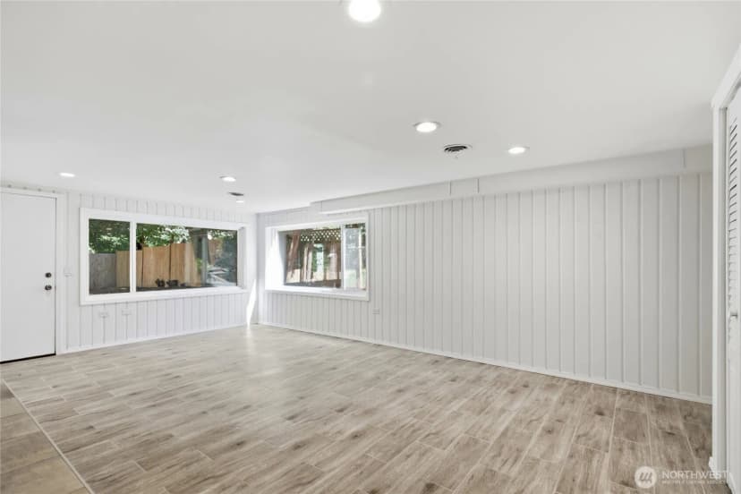 Property photo for 22212 105th Avenue Se, Kent photo 40