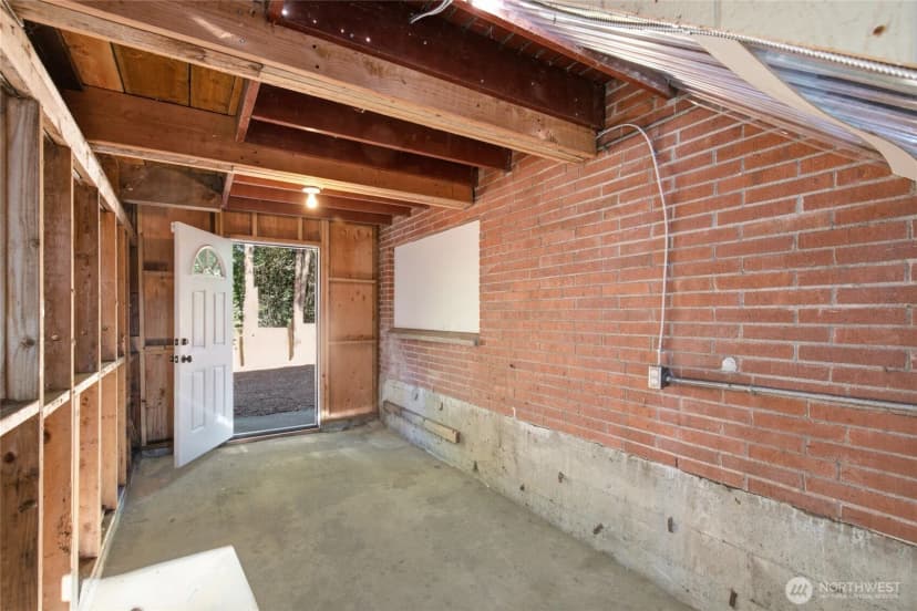Property photo for 22212 105th Avenue Se, Kent photo 19