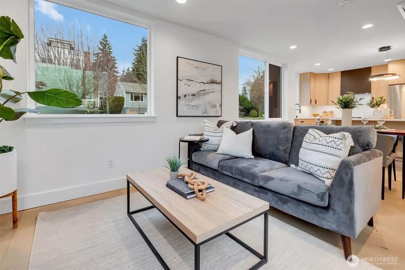 Property photo for 6400 Fauntleroy Way Sw, Seattle photo 14