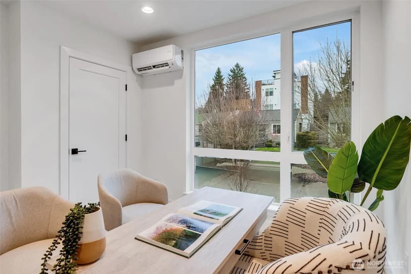 Property photo for 6400 Fauntleroy Way Sw, Seattle photo 17