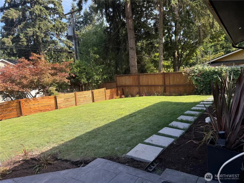 Property photo for 12631 94th Avenue Ne, Kirkland photo 25