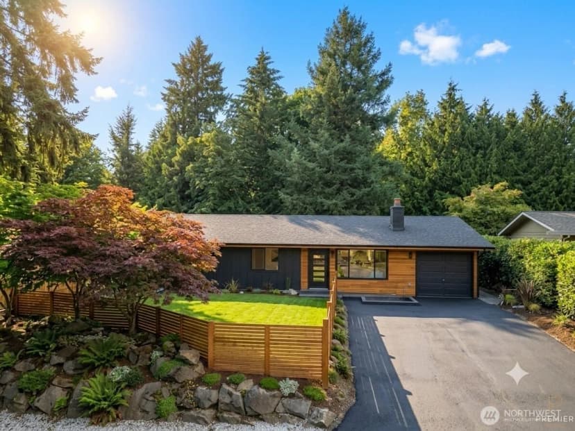 Property photo for 12631 94th Avenue Ne, Kirkland photo 6
