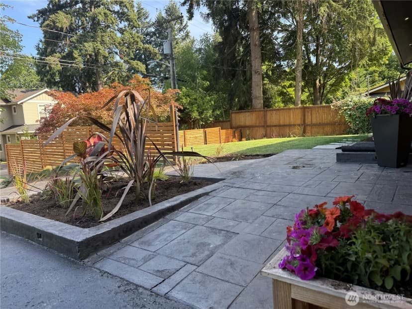 Property photo for 12631 94th Avenue Ne, Kirkland photo 24