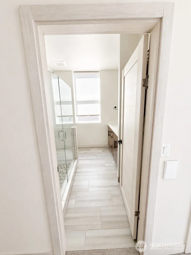 Property photo for 800 23rd Avenue S #c, Seattle photo 10