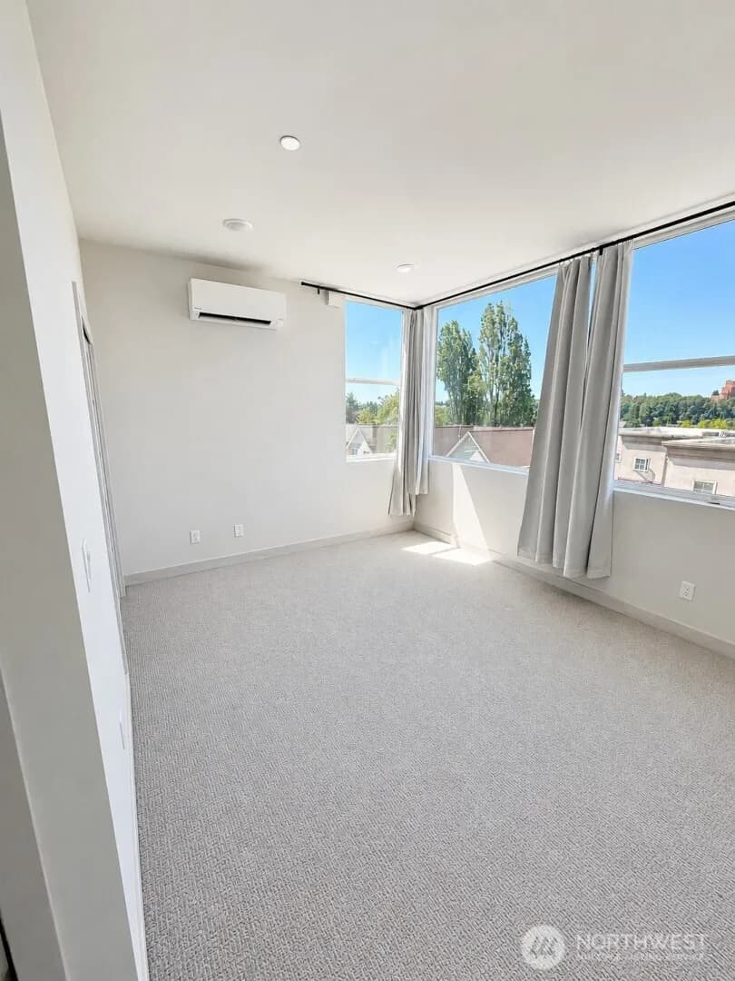 Property photo for 800 23rd Avenue S #c, Seattle photo 13