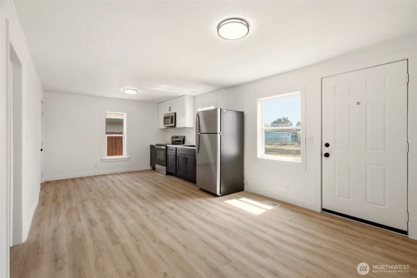 Property photo for 717 E Wabash Avenue, Spokane photo 3
