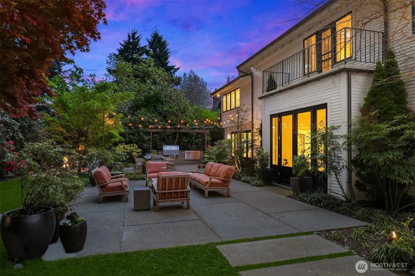 Property photo for 2017 Parkside Drive E, Seattle photo 36