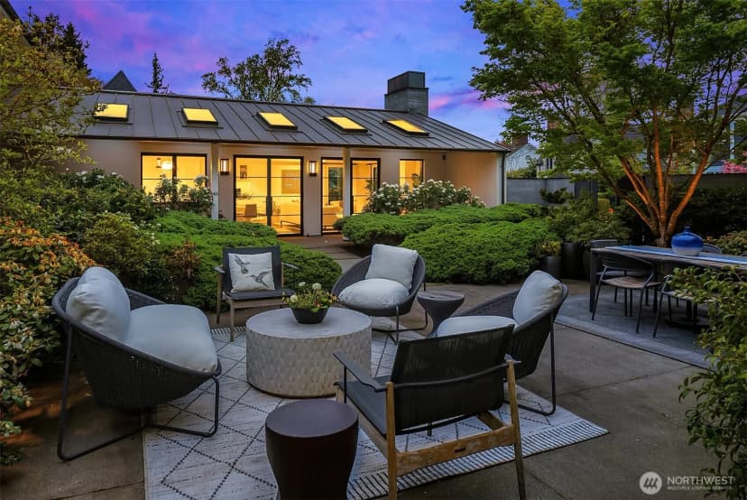 Property photo for 2017 Parkside Drive E, Seattle photo 39