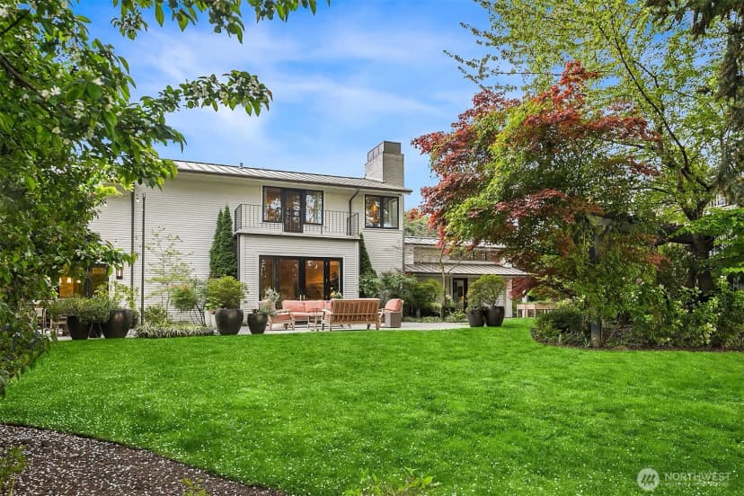 Property photo for 2017 Parkside Drive E, Seattle photo 33