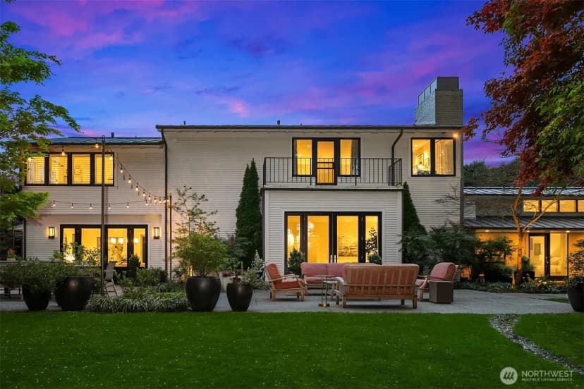 Property photo for 2017 Parkside Drive E, Seattle photo 38