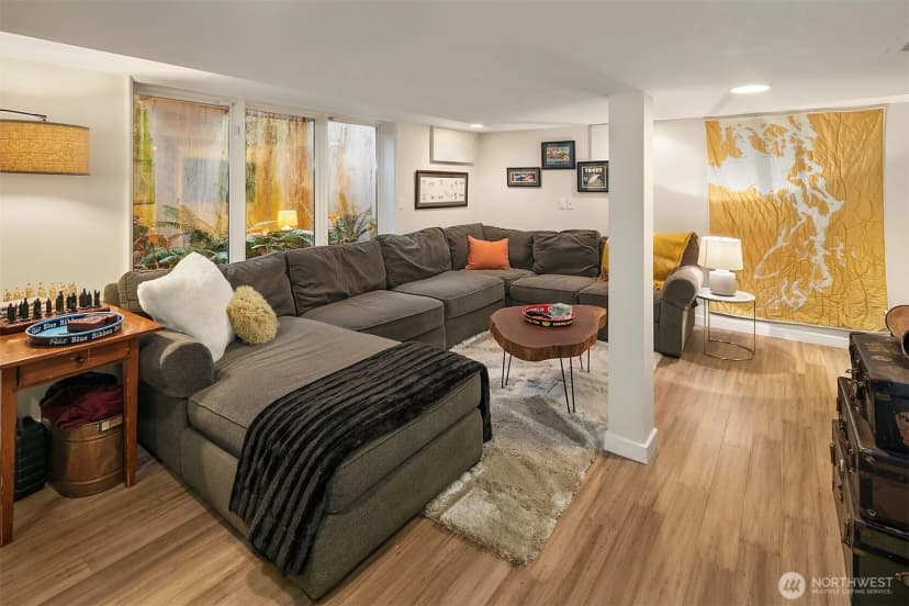 Property photo for 2017 Parkside Drive E, Seattle photo 29