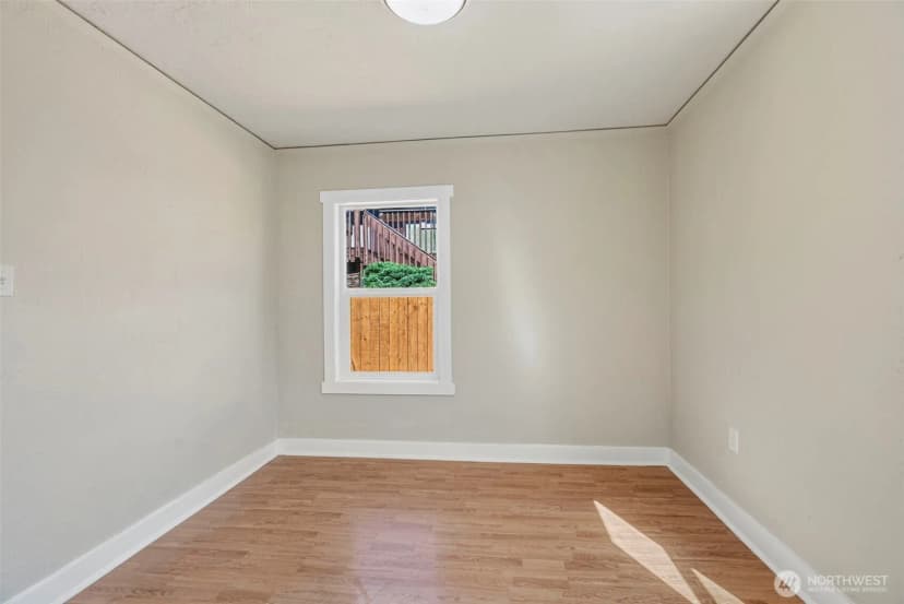 Property photo for 3015 Dover Street, Longview photo 18