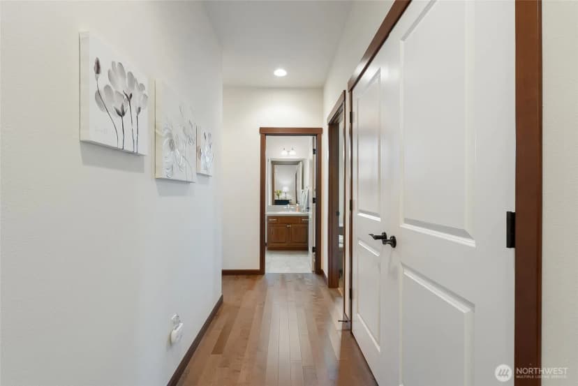 Property photo for 726 Twin Brooks Drive, Mount Vernon photo 22