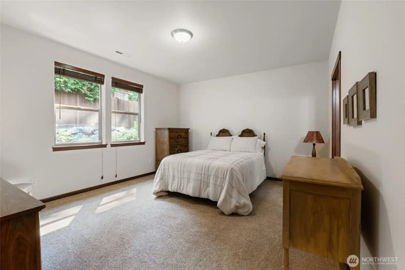 Property photo for 726 Twin Brooks Drive, Mount Vernon photo 17