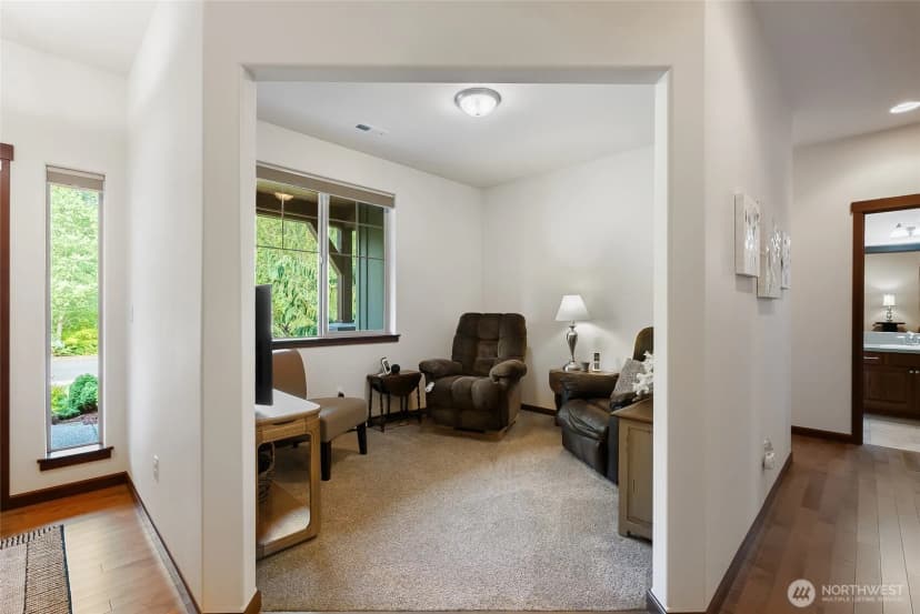 Property photo for 726 Twin Brooks Drive, Mount Vernon photo 8