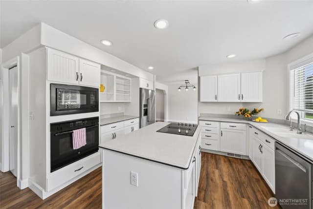 Property photo for 3803 Alderlake Court, West Richland photo 5