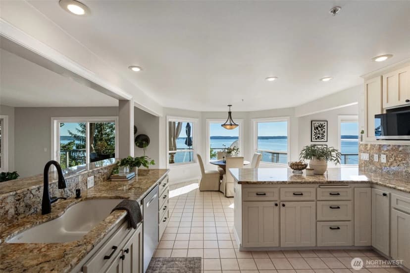 Property photo for 182 Bow Road, Fox Island photo 9