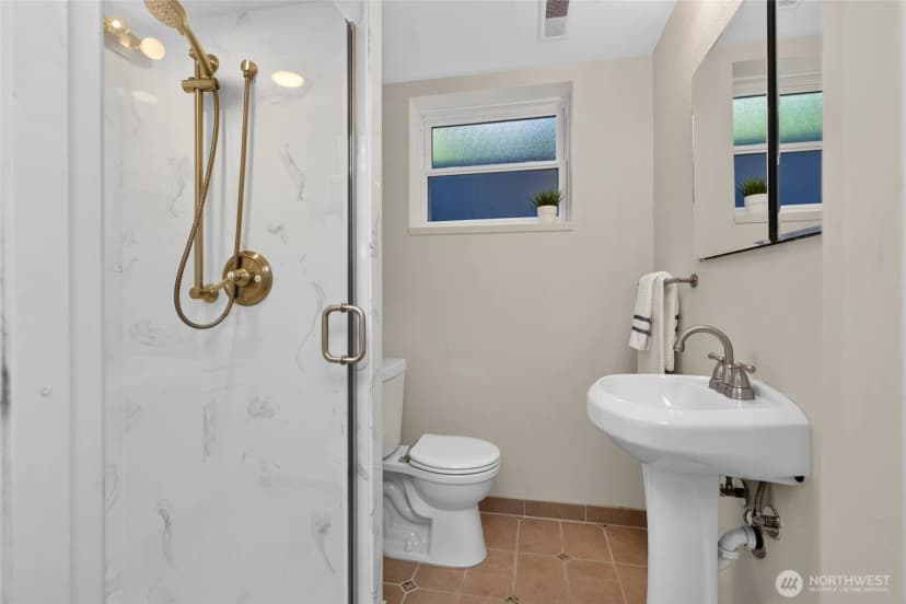 Property photo for 509 Nw 178th Place, Shoreline photo 27