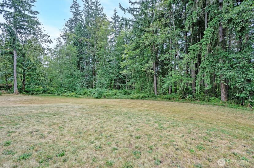 Property photo for 14520 254th Street E, Graham photo 40