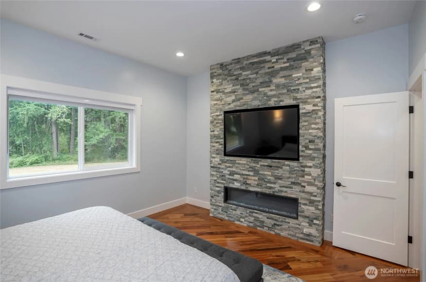 Property photo for 14520 254th Street E, Graham photo 17