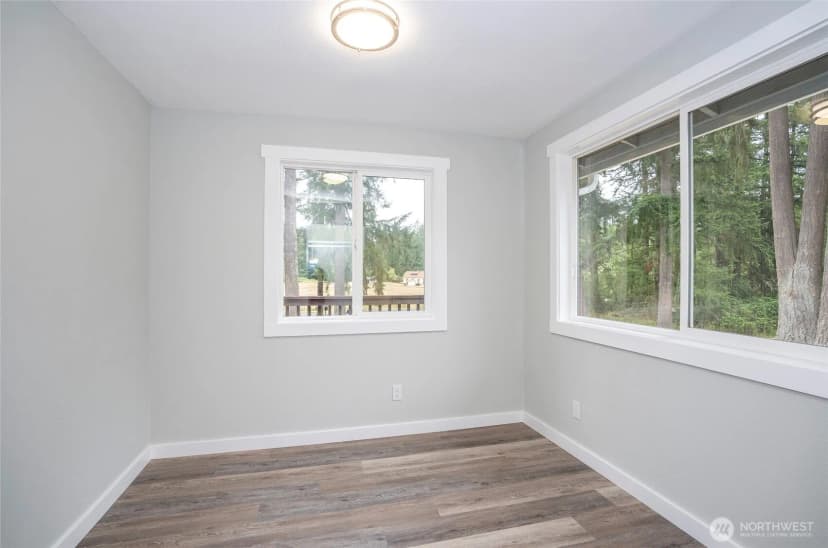 Property photo for 14520 254th Street E, Graham photo 37