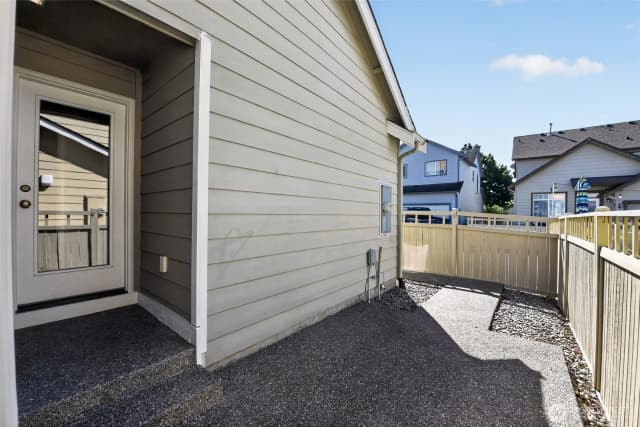 Property photo for 5831 Pennsylvania Street Se, Lacey photo 5
