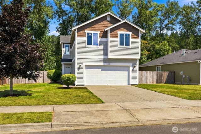 Property photo for 1404 Daffodil Avenue Ne, Orting photo 2