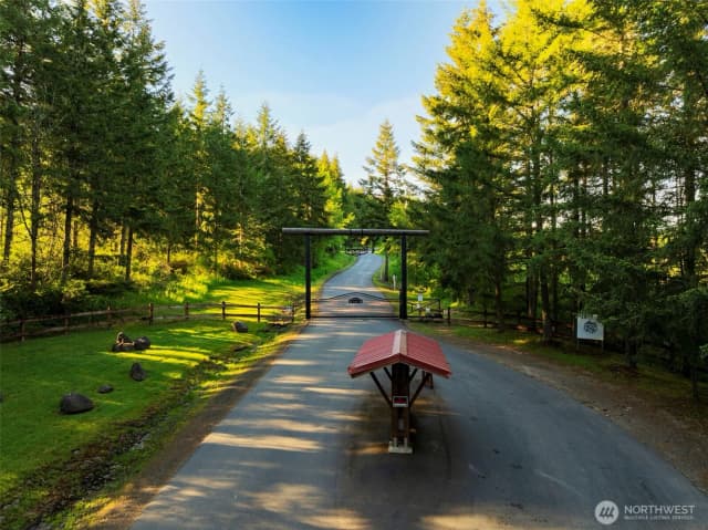 Property photo for 7840 Wapiti Lane Se, Tenino