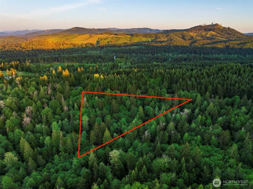 Property photo for 7024 Nanitch Lane Se, Tenino photo 6