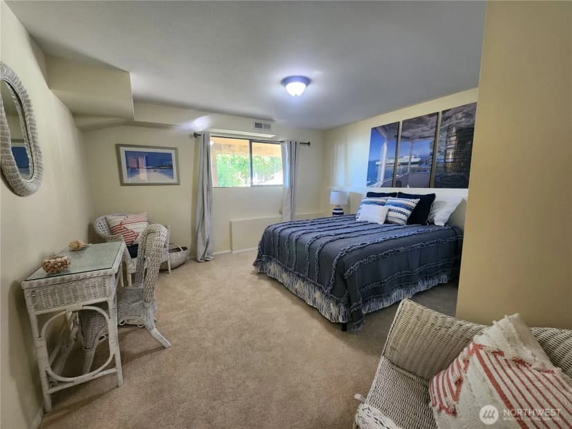 Property photo for 2426 Eastpoint Drive, Langley photo 32